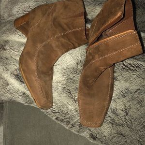Brown suede booties!